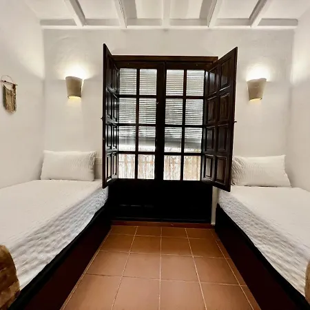 Pueblo Acantilado By United Renters * El Campello